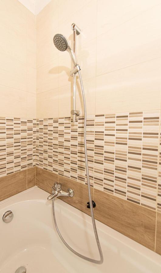 Ca' Leoncino - Venice Canal Front Apartment Εξωτερικό φωτογραφία